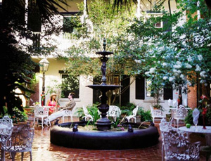Hotel Provincial - New Orleans courtyard